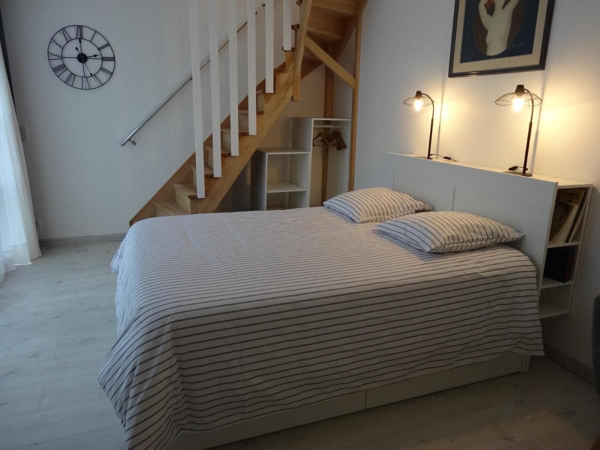 Les Petites Tuileries Bed & Breakfast Bray-sur-Seine Bagian luar foto